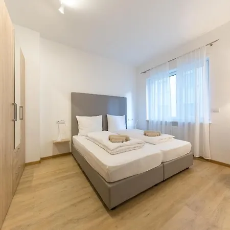 Charme * Bozen